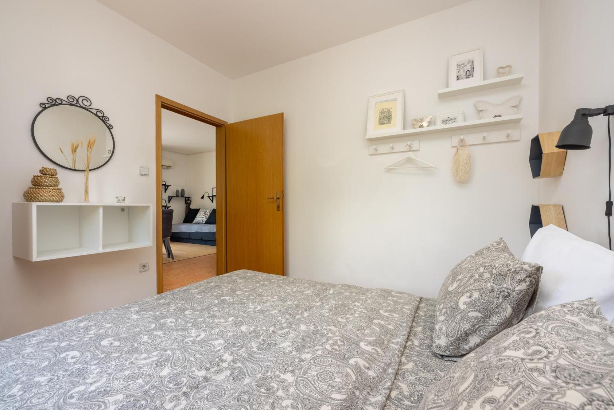Apartments Claudia Crikvenica Bagian luar foto